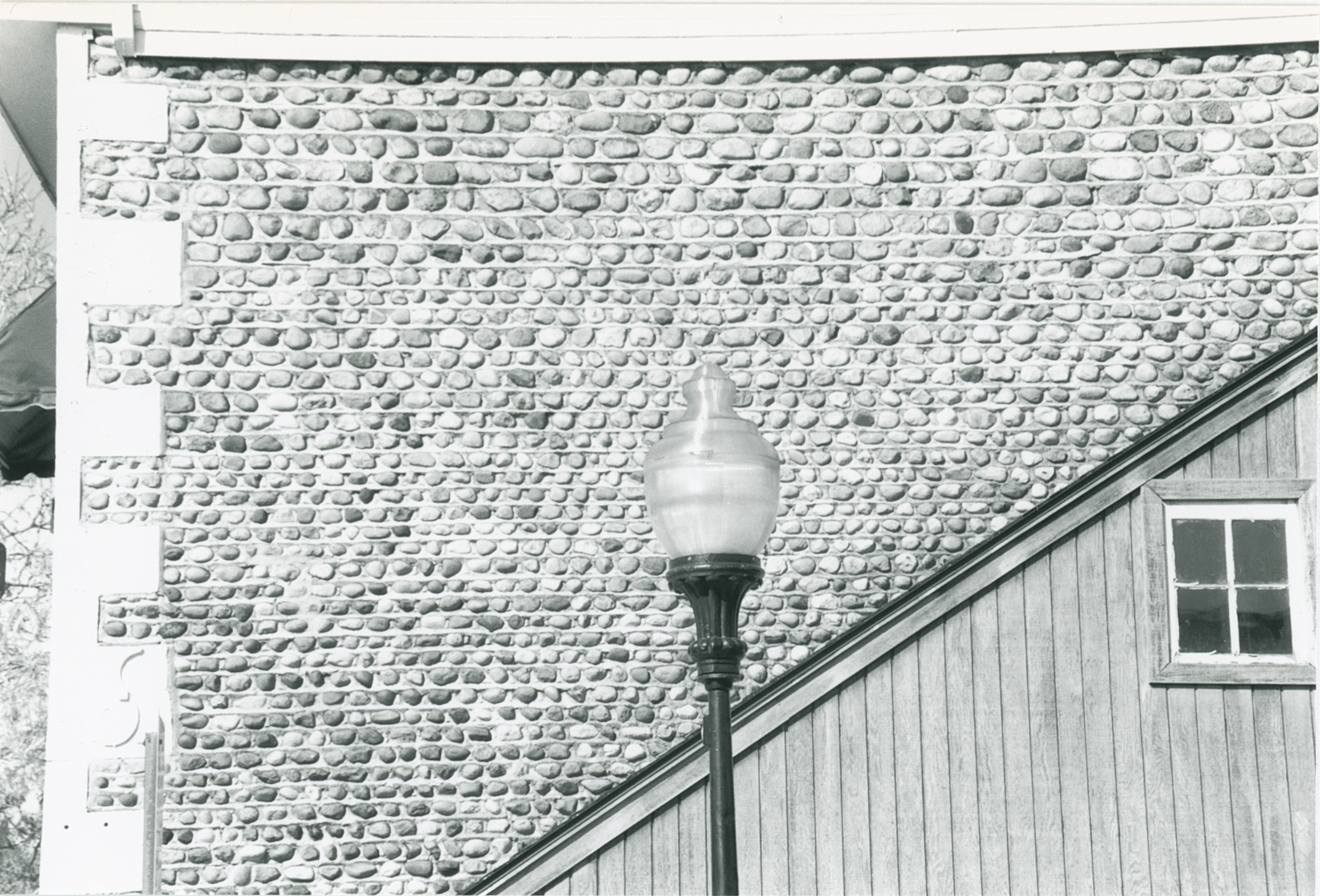 Roc-1 300 S Main St 3